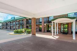 Quality Inn & Suites Vidalia Area