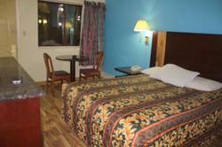 Rodeway Inn & Suites