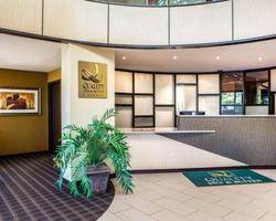 Quality Inn Morton at I-74