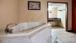 SureStay Hotel by Best Western Salina