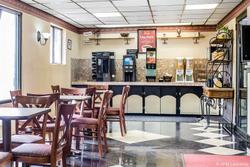 Econo Lodge Scranton near Montage Mountain