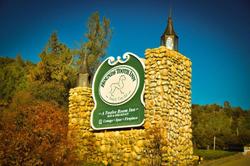 Hounds Tooth Inn