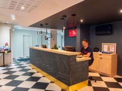 Ibis Lyon Est Bron