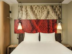 ibis Massy