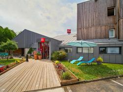 ibis Nemours