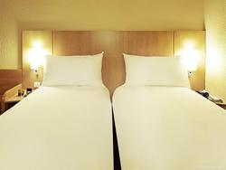 Ibis Paris Pont De Suresnes
