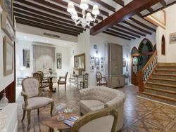 Apartamentos La Racona
