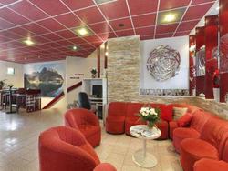 Logis Hotel l'Arc en Ciel