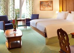 Le Parc Hotel, Restaurants & Spa