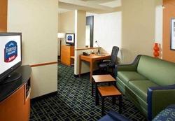 Fairfield Inn & Suites Cumberland