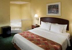 Courtyard Wichita East