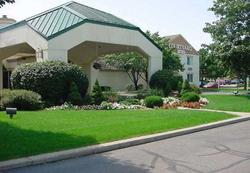 Courtyard Lansing