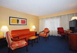 Courtyard Boston Raynham