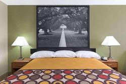 Super 8 by Wyndham Tallulah LA