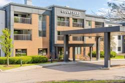 Courtyard Burlington Williston