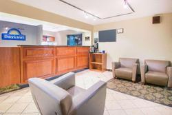 Days Inn by Wyndham Middleburg Heights