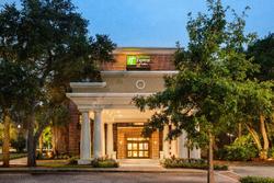 Holiday Inn Express Hotel & Suites Mount Pleasant