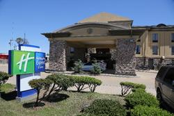 Holiday Inn Express & Suites Cleveland