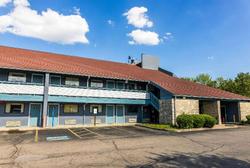 Super 8 by Wyndham Cincinnati/Springdale OH