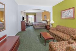 Super 8 by Wyndham Hillsboro TX
