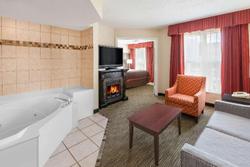 Hawthorn Suites By Wyndham Detroit Warren
