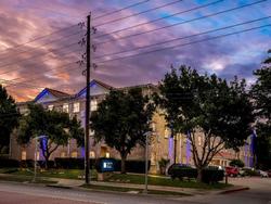 MainStay Suites Addison