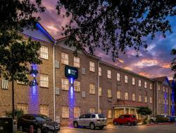 MainStay Suites Addison