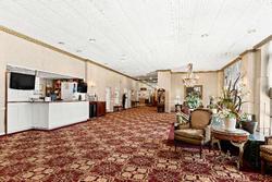 Genetti Hotel, SureStay Collection by Best Western