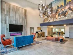 La Quinta Inn & Suites Dallas - Las Colinas