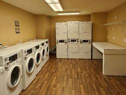 Hawthorn Extended Stay by Wyndham Irving DFW North