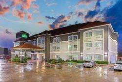 La Quinta Inn & Suites Cleburne