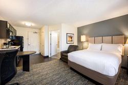 Sonesta Simply Suites Detroit Troy