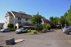 Kyriad Dijon Est Mirande