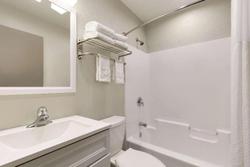 Super 8 by Wyndham Eureka