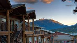 Tyrol Mountain Inn