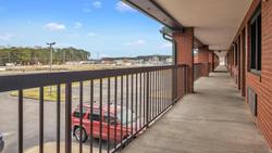 Studios and Suites 4 Less Emporia