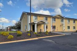 Super 8 by Wyndham Farmville