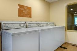 Candlewood Suites Fort Myers Sanibel Gateway