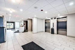 Holiday Inn Express Flint-Campus Area