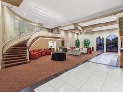 Ramada by Wyndham Fresno North