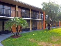 Americas Best Value Inn-FL Turnpike & I-95 Junctio