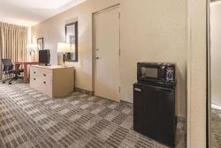 Ramada by Wyndham Fairfield NJ