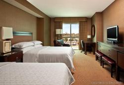Sheraton Sioux Falls & Center