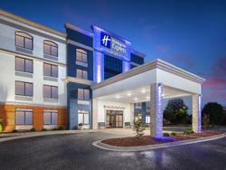 Holiday Inn Express Fayetteville Fort Bragg By IHG