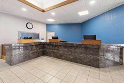 Baymont Inn and Suites by Wyndham Farmington MO