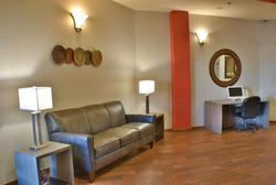 Ramada by Wyndham Sioux Falls Arpt & Suites