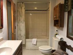 7 Gables Inn and Suites