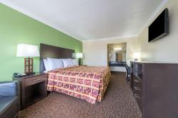 Days Inn by Wyndham Fort Worth West
