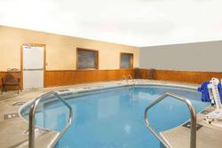 Super 8 by Wyndham Mason City