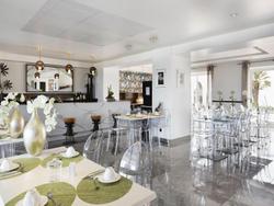 SantaTeresa Hotel